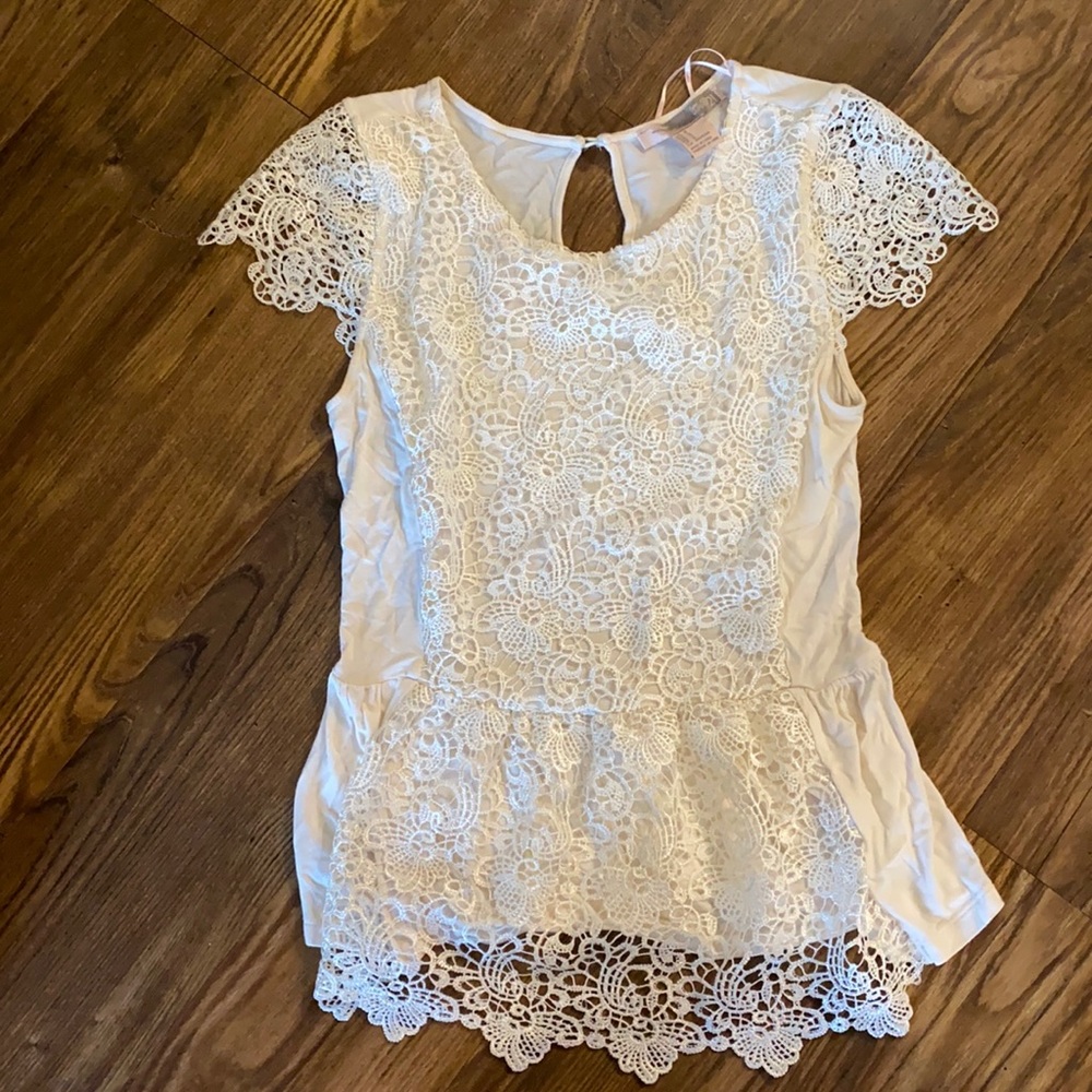 Hardly worn lace blouse from Forever 21